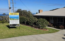 1 Point Road, Kalimna, Vic 3909