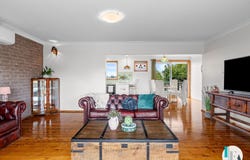 97 Cummins Street, Unanderra, NSW 2526