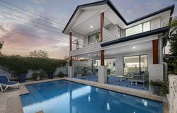11 Warde Street, Scarborough, Qld 4020