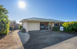Unit 2/2 Heather Place, St Helens, Tas 7216
