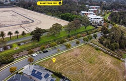 7 Rowe Drive, Potts Hill, NSW 2143