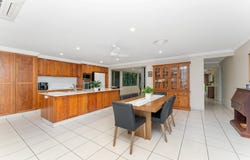 6 Octagonal Crescent, Kelso, Qld 4815