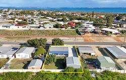 93 Bashford Street, Jurien Bay, WA 6516