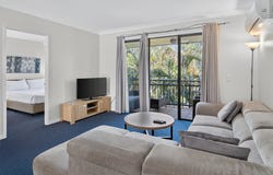 335/2360 Gold Coast Highway, Mermaid Beach, Qld 4218
