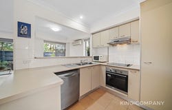 6/6-32 University Drive, Meadowbrook, Qld 4131