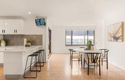 2 Moon Point Road, Illawong, NSW 2234