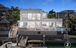 9 Royal Albert Crescent, Paradise Point, Qld 4216