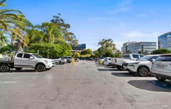 12 & 22, 142 Bundall Road, Bundall, Qld 4217