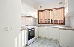 4 First Avenue, Warrawong, NSW 2502