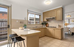 1/16 Takapuna Street, Caulfield South, Vic 3162
