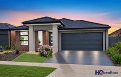 8 Farrington Avenue, Melton South, Vic 3338