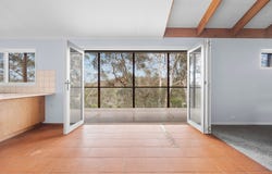 98 Meander Road, Hurstbridge, Vic 3099