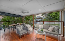 11 Park Street, Coorparoo, Qld 4151