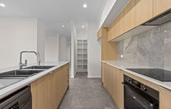 15 Mallard Street, Lowood, Qld 4311