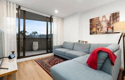 unit 204/1023 Heidelberg Road, Ivanhoe, Vic 3079