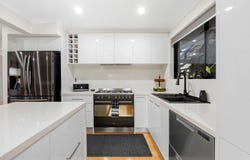 21 Bunya Drive, Albanvale, Vic 3021