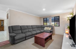 1 Garry Place, Crestmead, Qld 4132