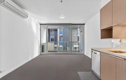 317/4 Bik Lane, Fitzroy North, Vic 3068