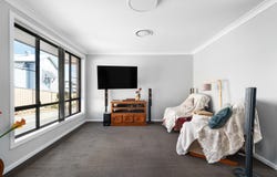 2/99 Adelaide Street, Raymond Terrace, NSW 2324