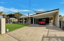 442 Oceanic Drive, Wurtulla, Qld 4575