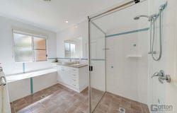 587 Gatton Esk Road, Adare, Qld 4343