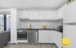 2/230 Spencer Road, Thornlie, WA 6108