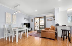 2/82 Richmond Road, Morningside, Qld 4170