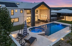 37 Subzero Crescent, Menangle Park, NSW 2563