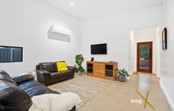 8 DADLEY STREET, Hamilton Hill, WA 6163