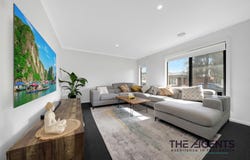 8 Rhonda Crescent, Truganina, Vic 3029