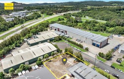 21 Machinery Road, Yandina, Qld 4561
