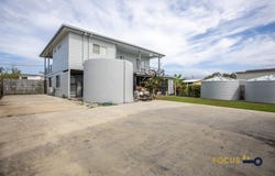 10 Rosella Street, St Helens Beach, Qld 4798