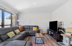 25/5 Bower Drive, Erskine, WA 6210