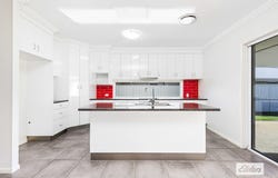 11 Sandown Street, Emerald, Qld 4720