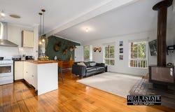 477 Don road, Badger Creek, Vic 3777