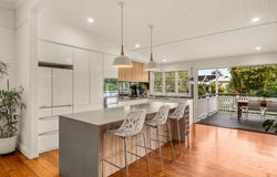 10 Nelson Street, Kalinga, Qld 4030