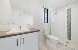 2/79 Woodward Avenue, Yarrabilba, Qld 4207