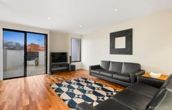 2/544 Nepean Highway, Bonbeach, Vic 3196