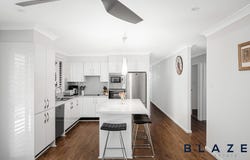 5 Loxton Place, Bossley Park, NSW 2176