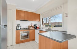 2/56 Cook St, Drouin, Vic 3818