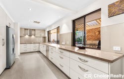 15 Harrington Crescent, Leeming, WA 6149