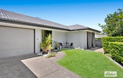 16/136 Pacific Pines Boulevard, Pacific Pines, Qld 4211