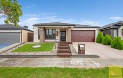 8 Plume Place, Point Cook, Vic 3030