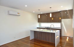 2/65 Boldrewood Parade, Reservoir, Vic 3073