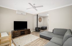 105 Vardys Road, Lalor Park, NSW 2147
