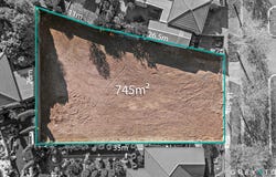21 Carinya Boulevard, Burnside, Vic 3023