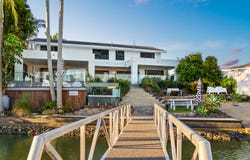 30 Emu Court, Sorrento, Qld 4217
