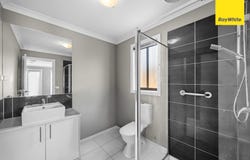 11 Leon Drive, Weir Views, Vic 3338