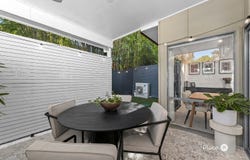5/51 Railway Parade, Norman Park, Qld 4170
