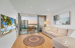 1019/19 Imperial Parade, Labrador, Qld 4215